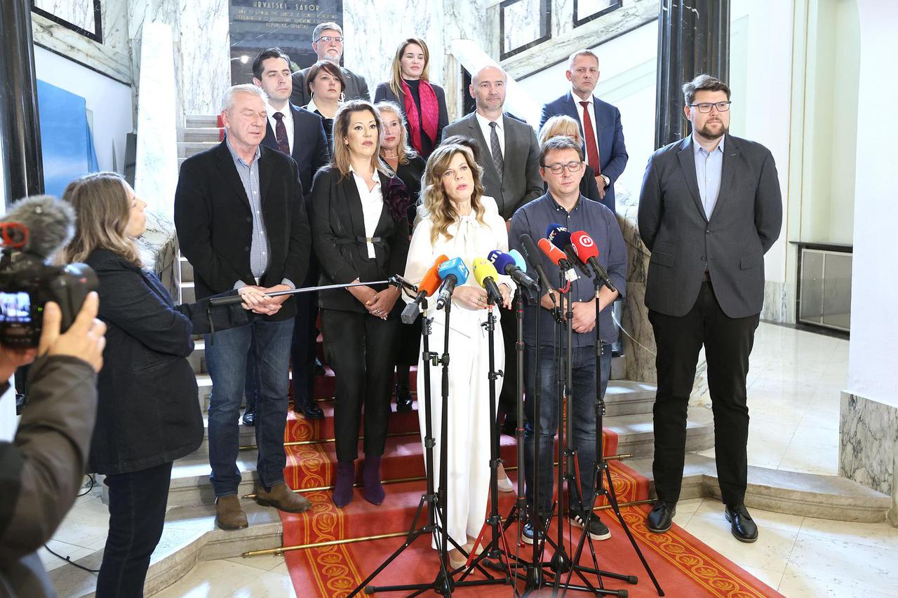 Zagreb: Biljana Borzan dala izjavu medijima